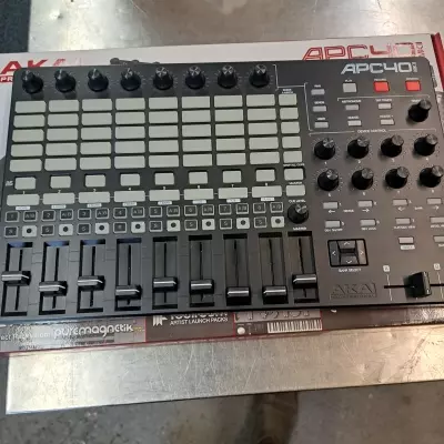 Akai - APC40 MKII 2